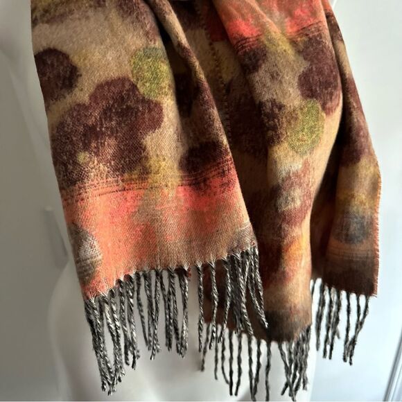 FRAAS Water Colour Dottie Oversized Cashmink® Scarf for Women - Made in Germany - Picture 4 of 8